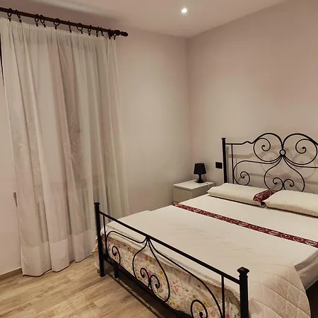 Apartmán Civico 32 *